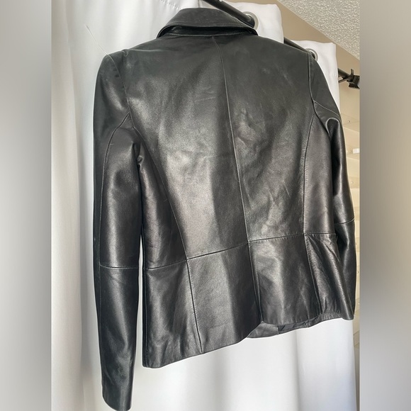 NWOT vintage Danier Black Leather jacket Size S. never worn zero wear - Picture 6 of 7